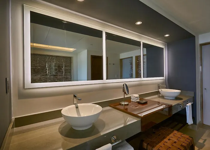 Planet Hollywood Costa Rica By Royalton, An Autograph Collection 5* Culebra