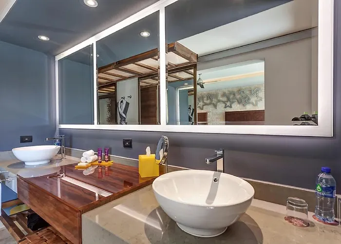 Planet Hollywood Costa Rica By Royalton, An Autograph Collection Culebra