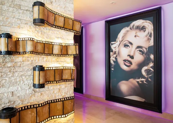 Planet Hollywood Costa Rica By Royalton, An Autograph Collection
